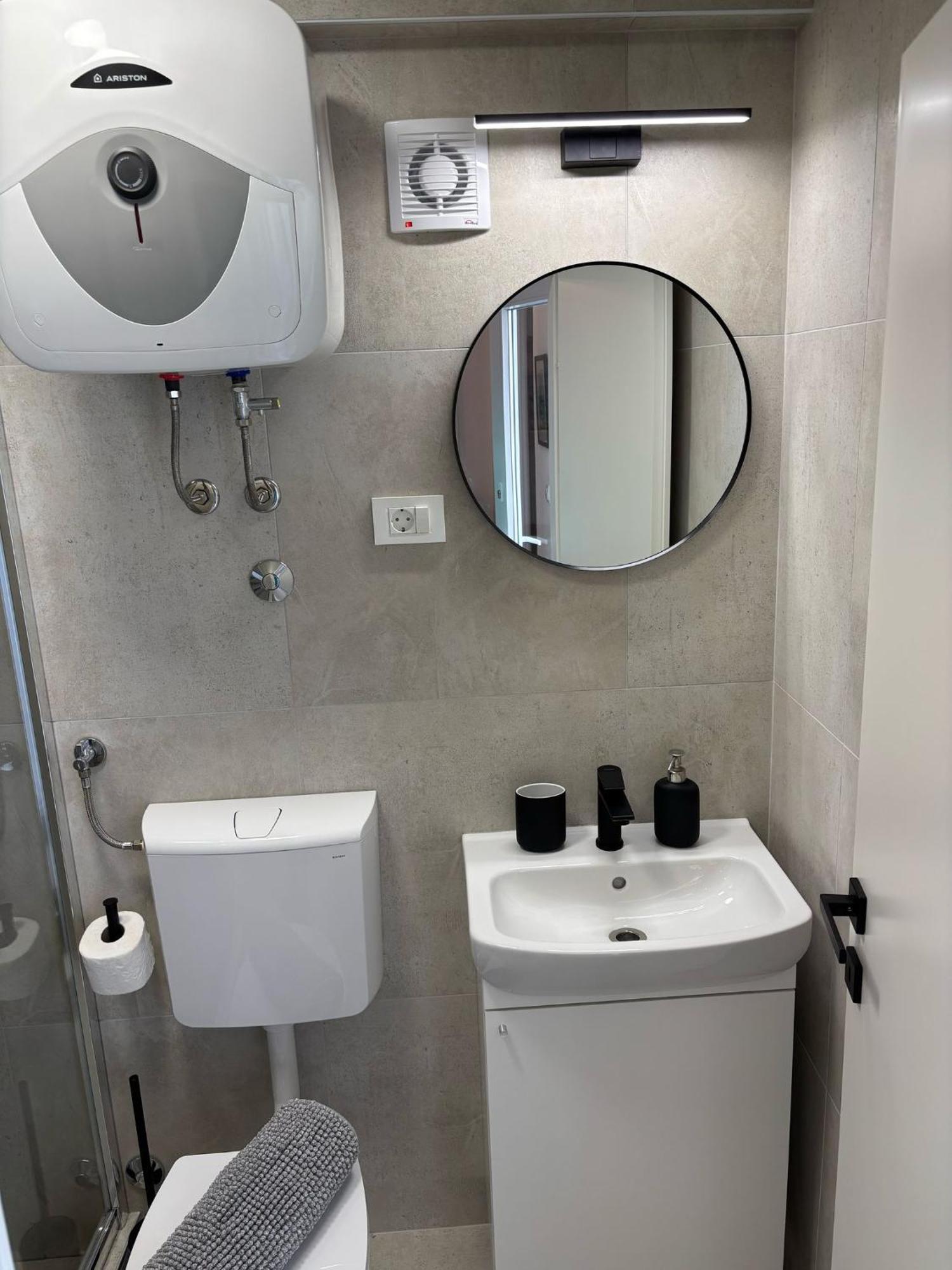 וויס Apartment Ana מראה חיצוני תמונה